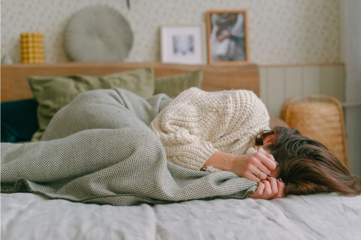 Migraine and Diet: A Science‑First Guide to Eating (and Living) With Fewer Attacks