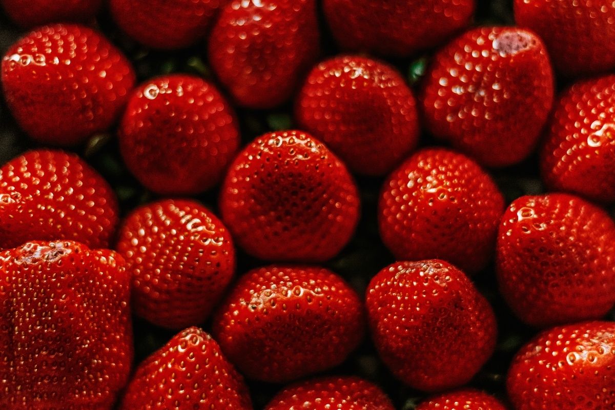 Should You Worry About Pesticides in Strawberries? What the 2026 Reports Actually Mean